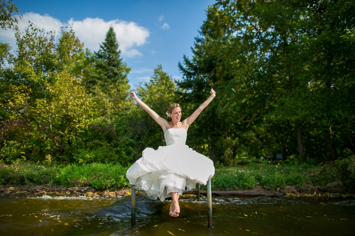 best madison wisconsin wedding photographers artistic natural real backyard wedding